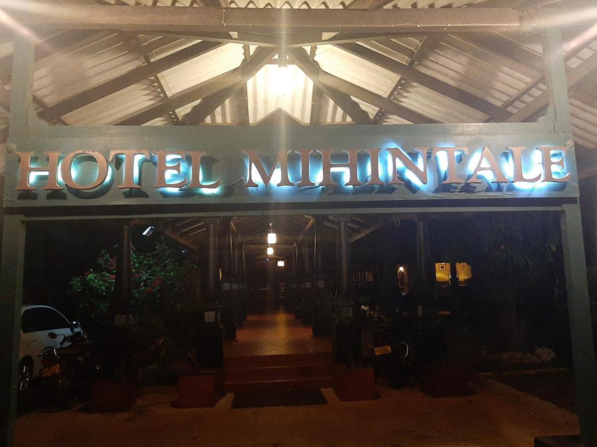 Mihintale Heritage Rest House ภายนอก รูปภาพ